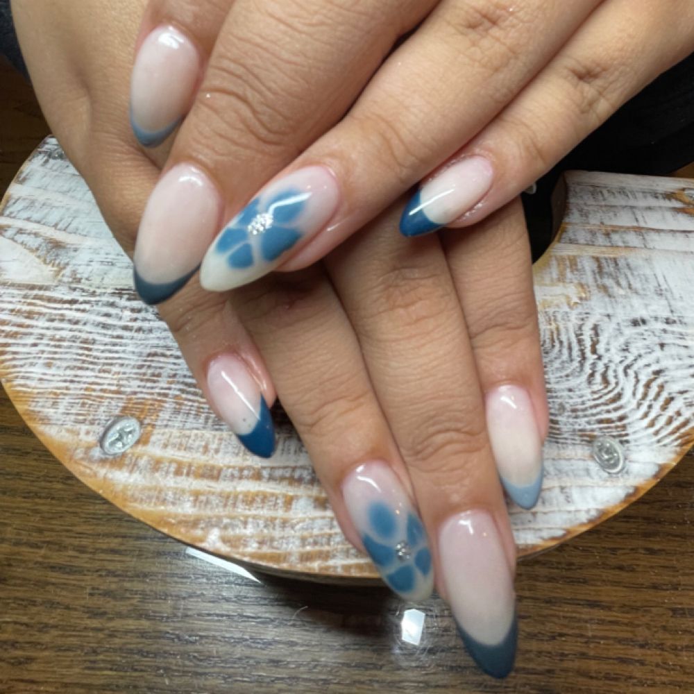 Nail work by Cnailedit Beauty